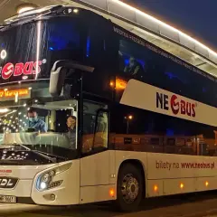 Neobus Kraków skąd odjeżdża? Oto najważniejsze przystanki i wskazówki