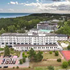 Ile gwiazdek ma hotel Primavera w Jastrzębiej Górze? Sprawdź teraz!