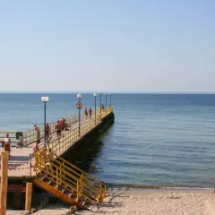 Gdzie leżą Ustronie Morskie? Odkryj ich niezwykłe położenie w Polsce