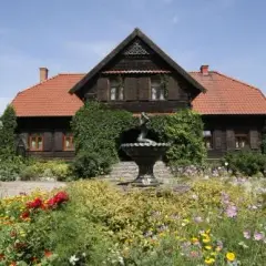 Kiermusy Dworek - idealne miejsce na relaks i niezapomniane wspomnienia