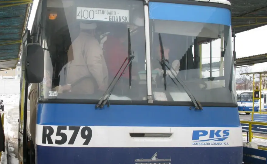 Stargard-Gdańsk: Pociąg, auto czy autobus? Wybierz mądrze!