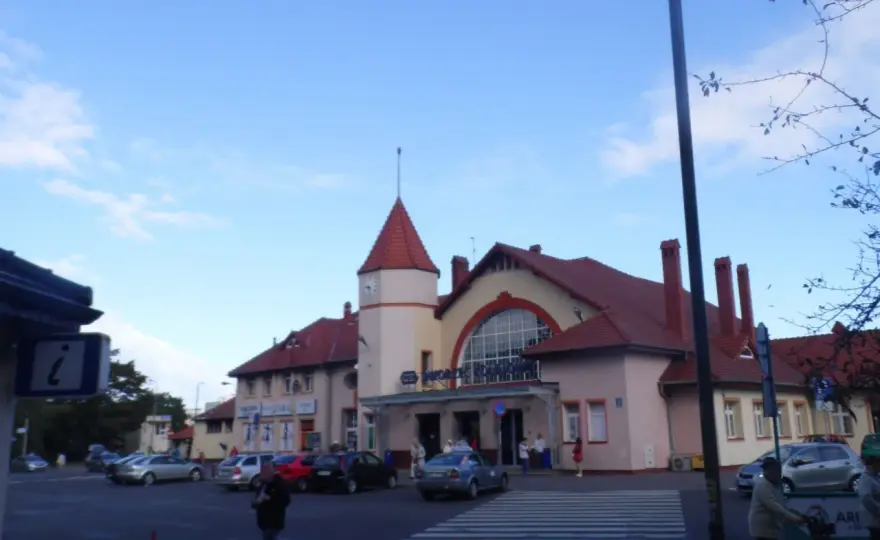 Jak dojechać do Kołobrzegu - najlepsze opcje transportu i porady