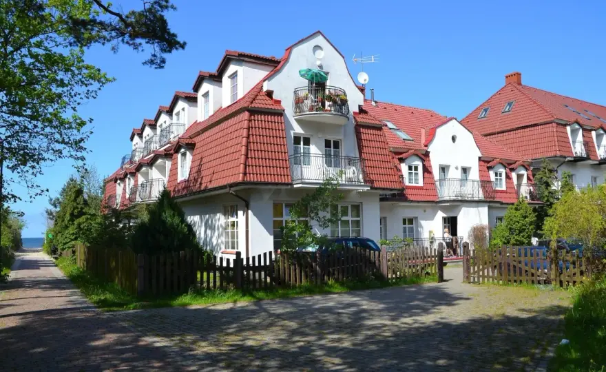 Dworek Prawdzic w Niechorzu - idealne miejsce na relaks nad morzem