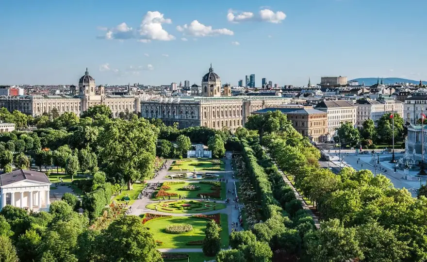Pałac Kinskich w Wiedniu: Historia, architektura i tajemnice tego miejsca