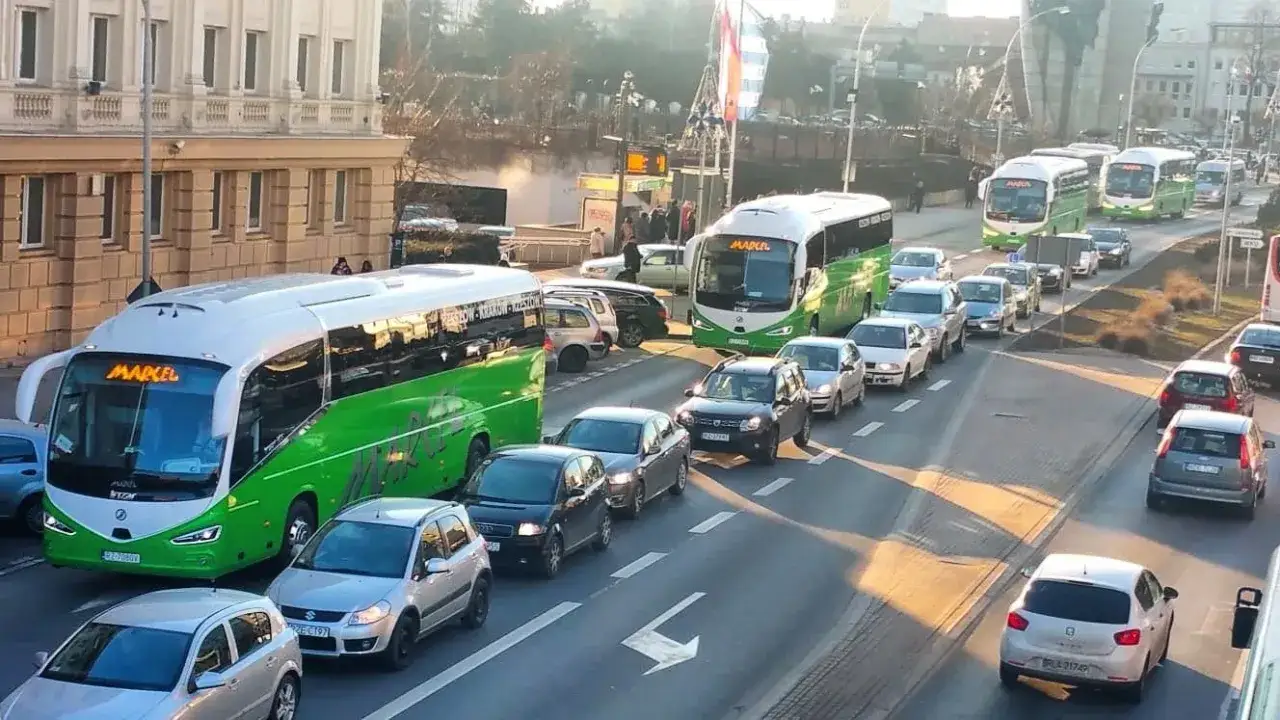 Zdjęcie Marcel Rzeszów skąd odjeżdża? Sprawdź lokalizację przystanku